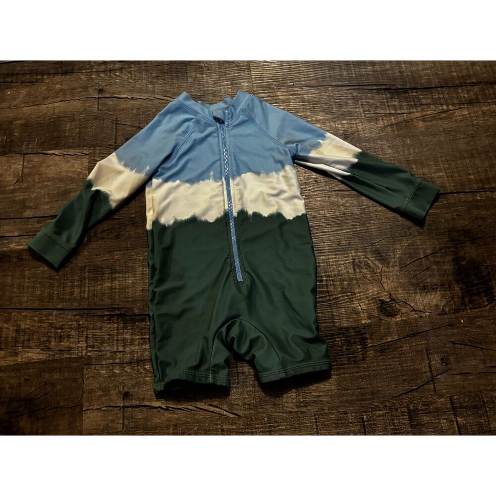 Boys One Piece Rash Guard Swimsuit 18-24 Months Zip Long Sleeve‎